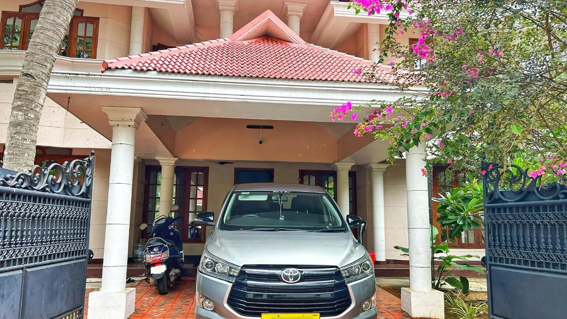 La Casa Trivandrum 4 Bhk Ac Luxury Villa At City Centre, Just 6 Kms To Airport & 5 Min Drive To Padmanabha Swamy Temple Thiruvananthapuram