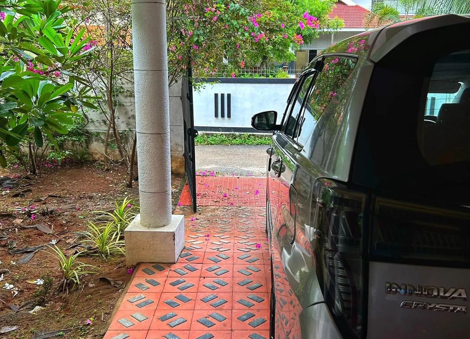 La Casa Trivandrum 4 Bhk Ac Luxury Villa At City Centre, Just 6 Kms To Airport & 5 Min Drive To Padmanabha Swamy Temple Thiruvananthapuram