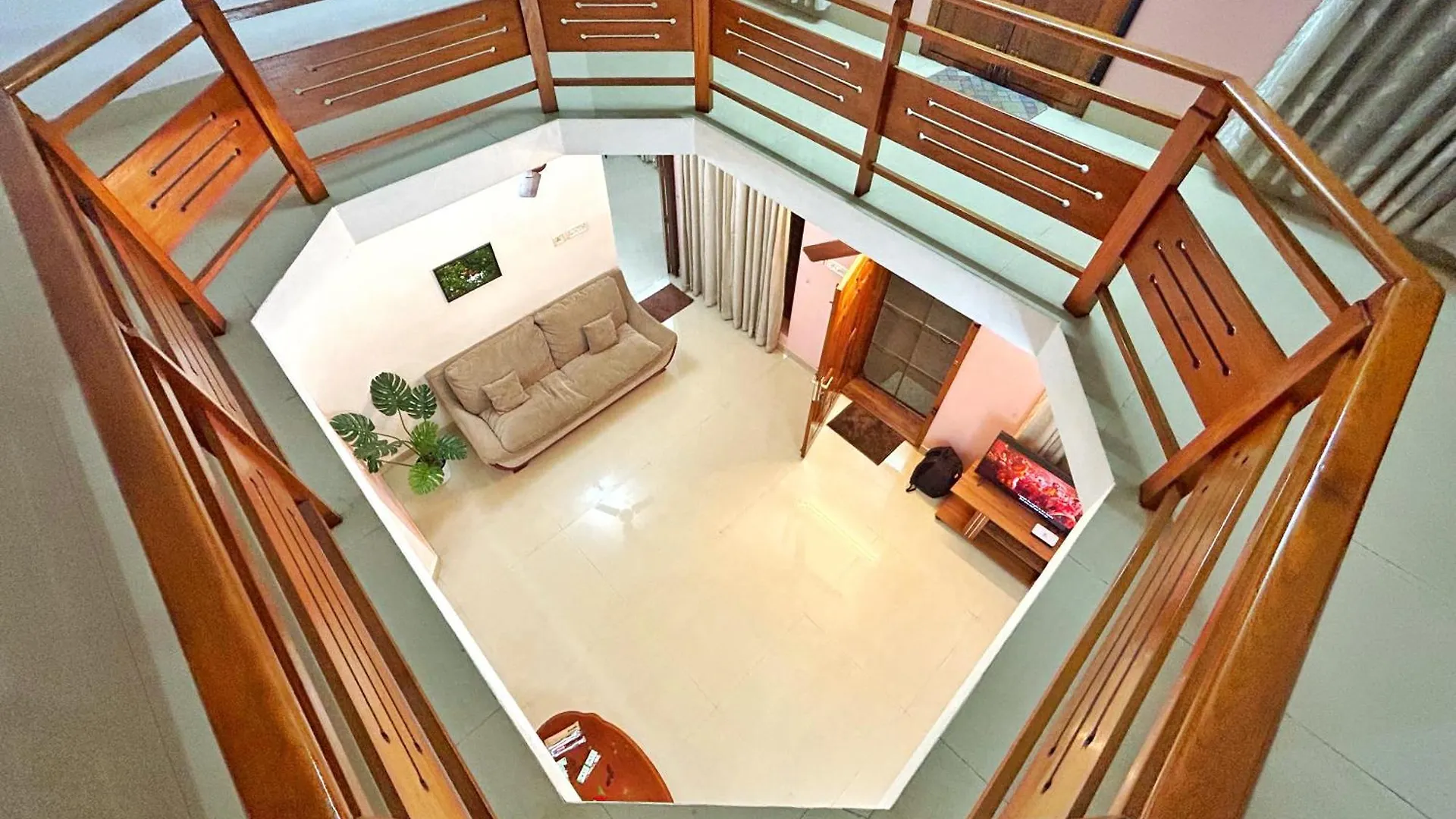 La Casa Trivandrum 4 Bhk Ac Luxury Villa At City Centre, Just 6 Kms To Airport & 5 Min Drive To Padmanabha Swamy Temple Thiruvananthapuram