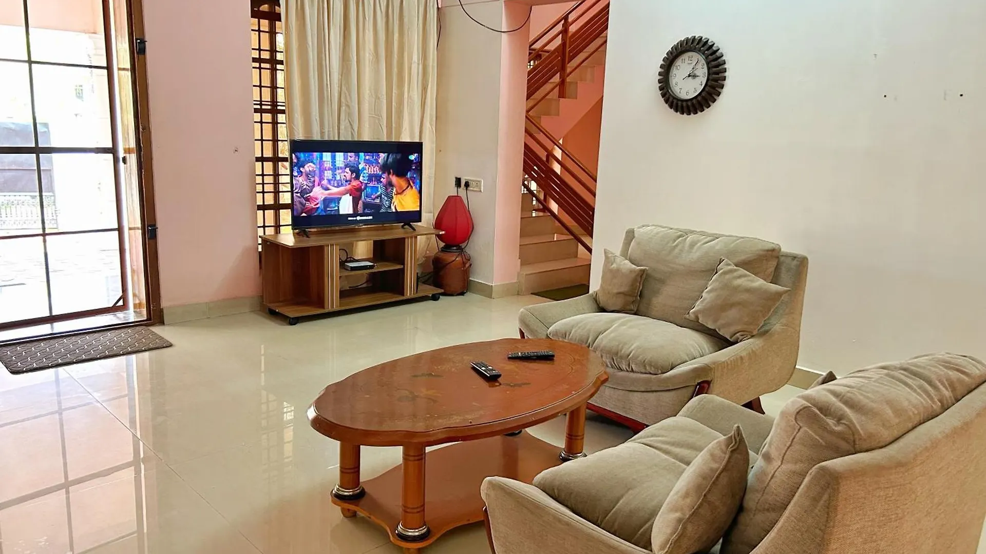 La Casa Trivandrum 4 Bhk Ac Luxury Villa At City Centre, Just 6 Kms To Airport & 5 Min Drive To Padmanabha Swamy Temple Thiruvananthapuram