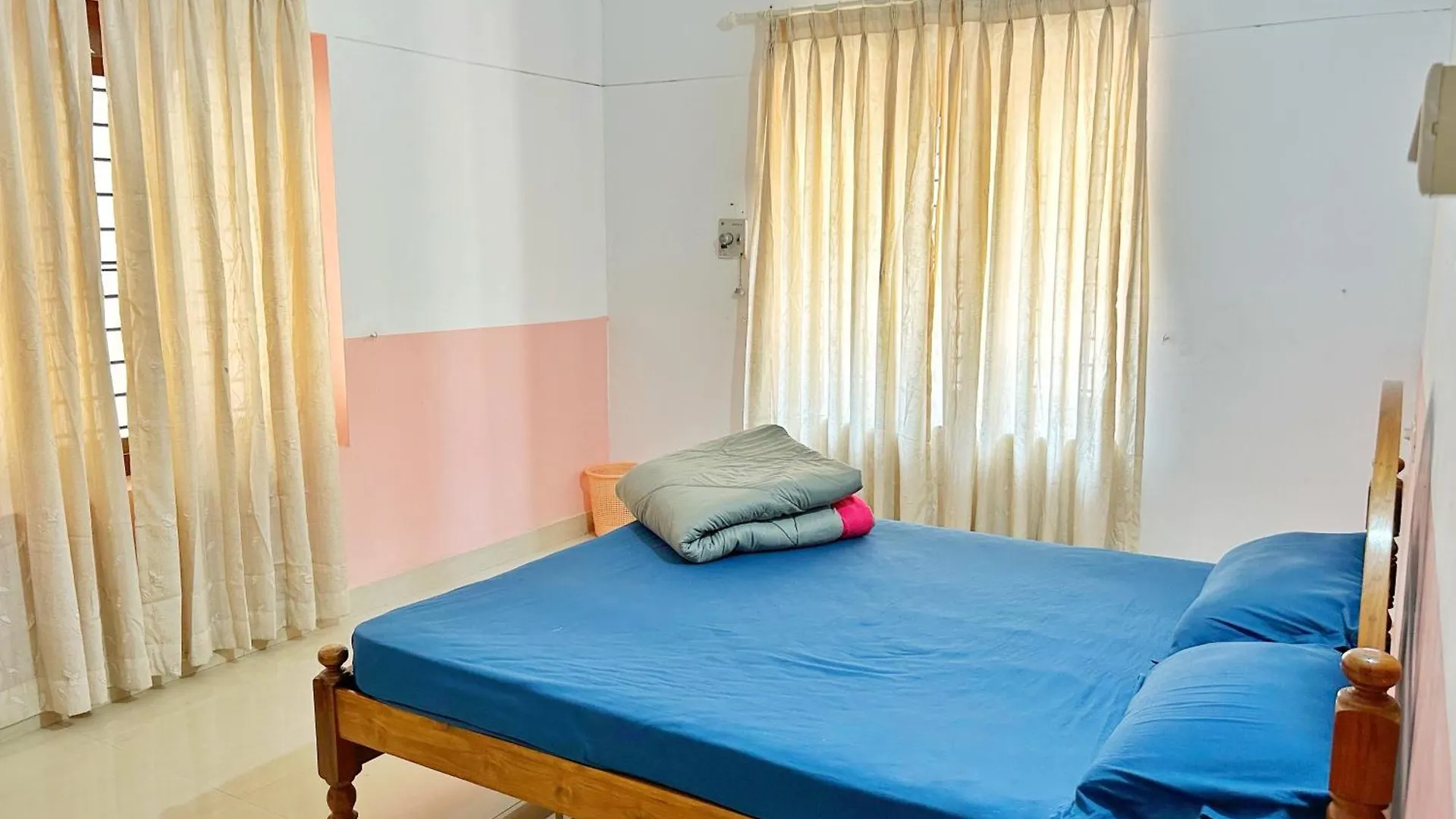 La Casa Trivandrum 4 Bhk Ac Luxury Villa At City Centre, Just 5 Kms From Airport & 3 Kms To Trivandrum Railway Station Thiruvananthapuram