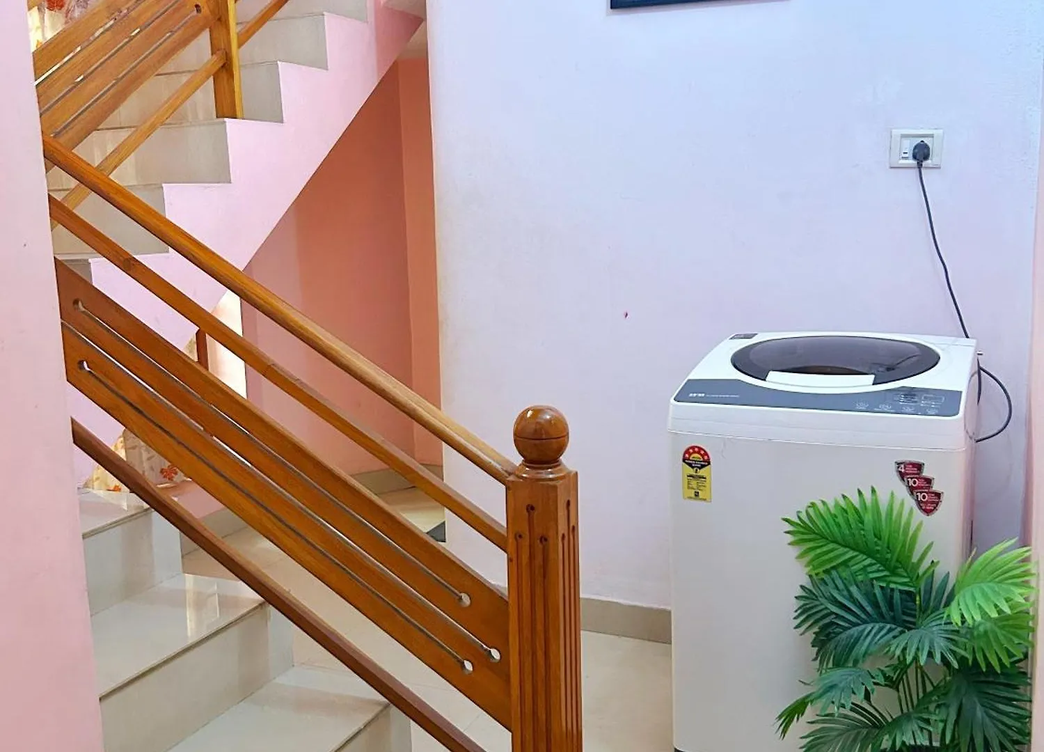 La Casa Trivandrum 4 Bhk Ac Luxury Villa At City Centre, Just 5 Kms From Airport & 3 Kms To Trivandrum Railway Station Thiruvananthapuram 0*,