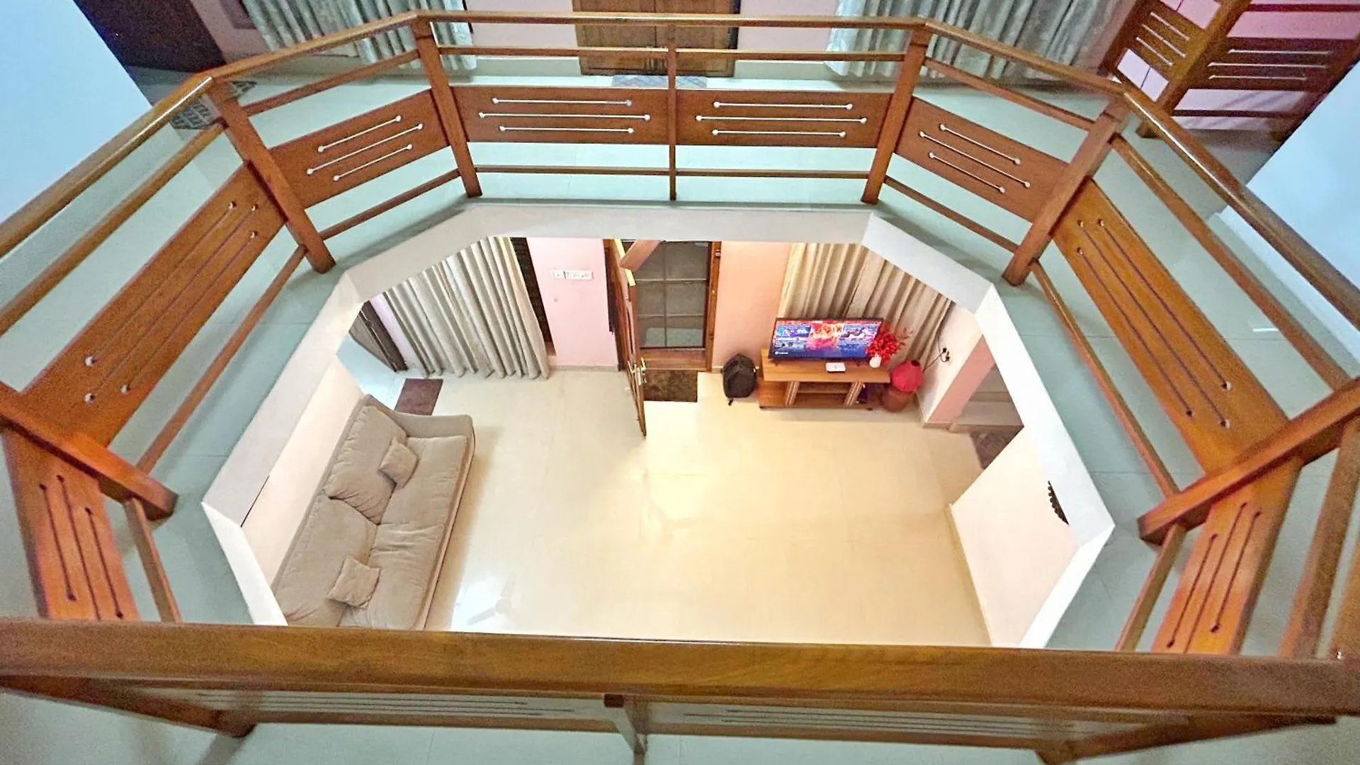 La Casa Trivandrum 4 Bhk Ac Luxury Villa At City Centre, Just 6 Kms To Airport & 5 Min Drive To Padmanabha Swamy Temple Thiruvananthapuram